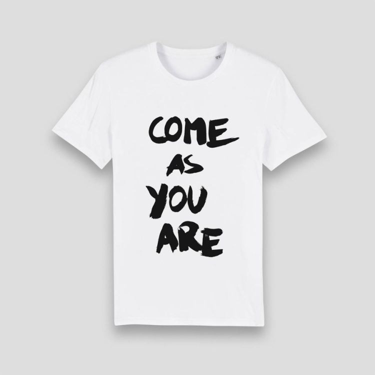 t-shirt-s-come-as-yo_0001.jpg