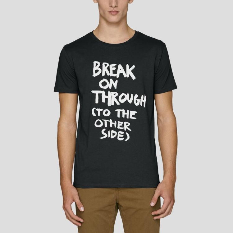 t-shirt-xl-break-on-_0002.jpg