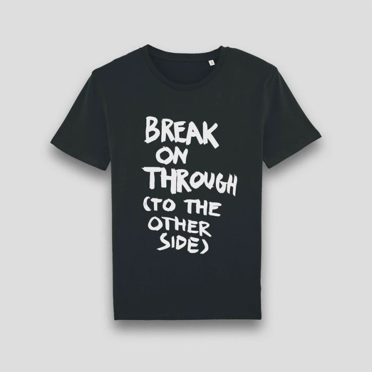 t-shirt-m-break-on-t_0001.jpg